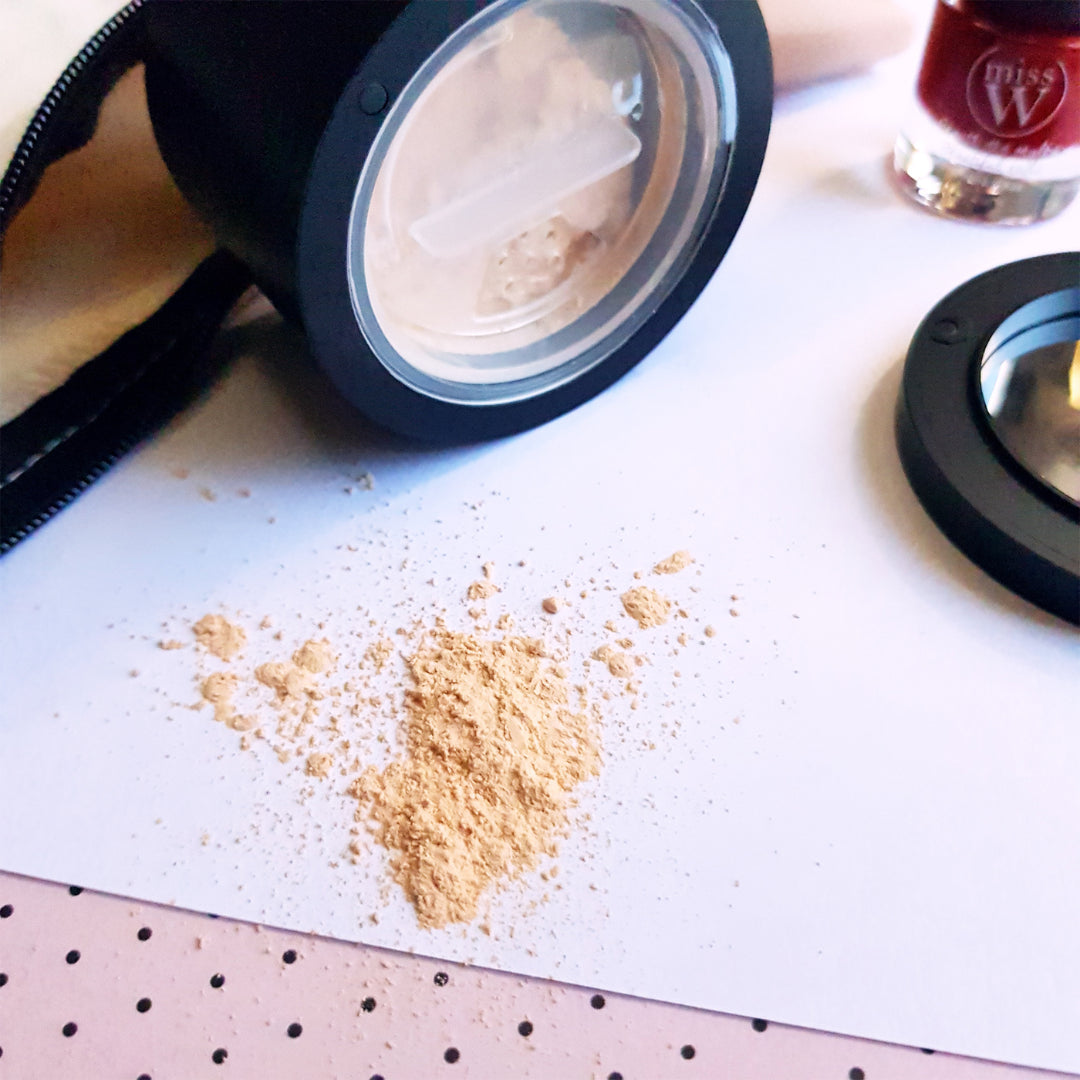 Organic HD Silk Loose Powder - Pure n' Bio